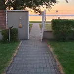 Eda *